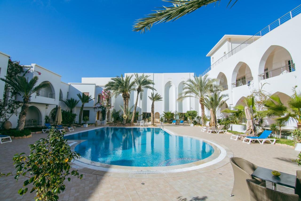 Palm Djerba Suites Mezraia Exterior photo